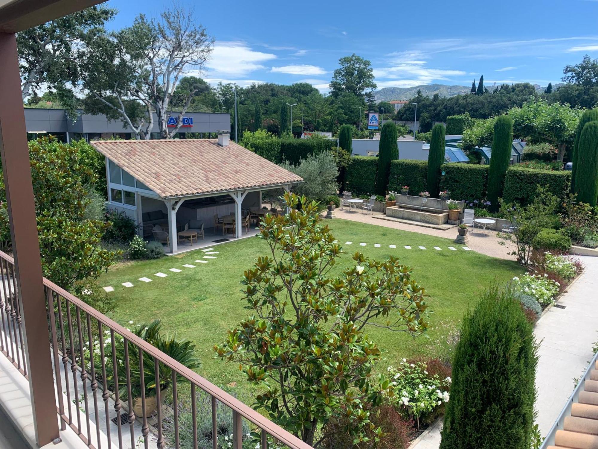 Residence Melody Saint-Rémy-de-Provence Exterior photo